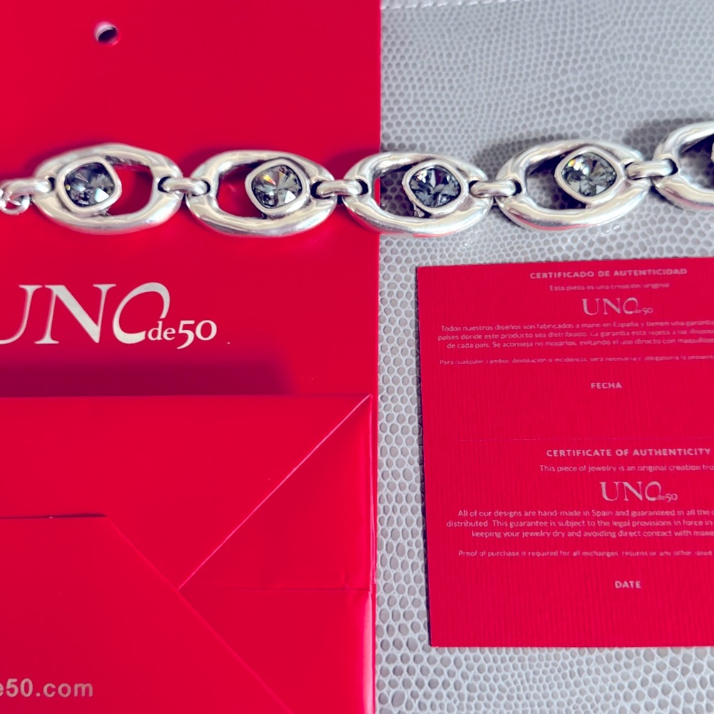 New UNOde50 Silver Bracelet with Crystal Accents